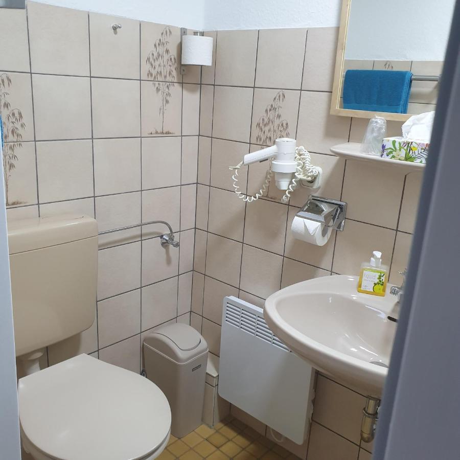 Kurparkhotel-Gemuend Buitenkant foto